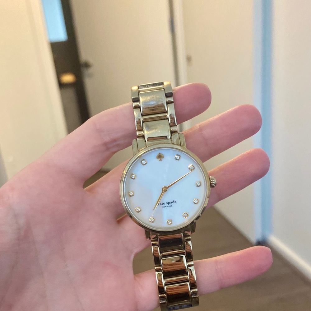 Kate Spade watch in Yellow Gold/Mother of Pearl